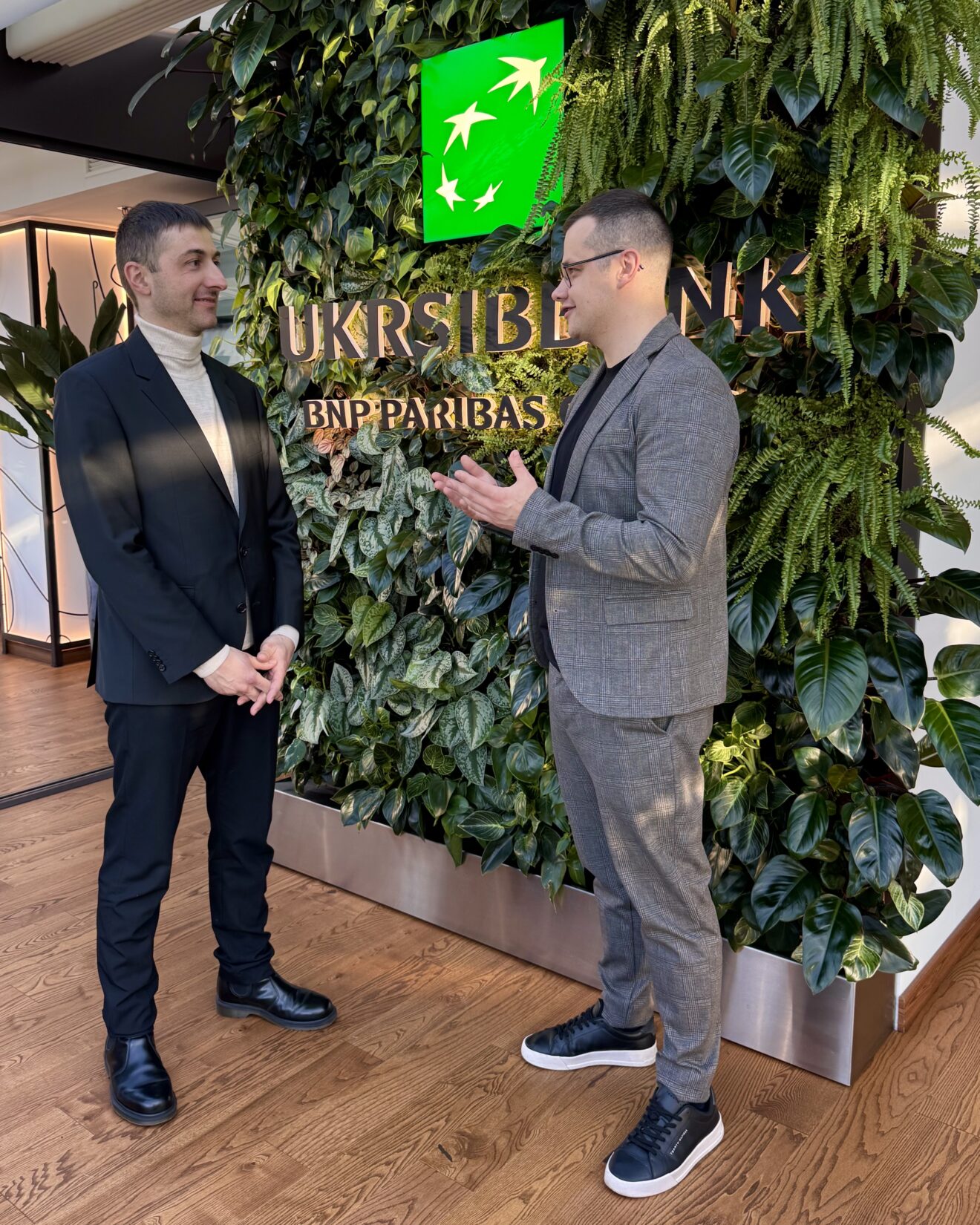 Уклали партнерську угоду з провідною фінансовою Групою Європи BNP Paribas Group, UKRSIBBANK 2 img 5252